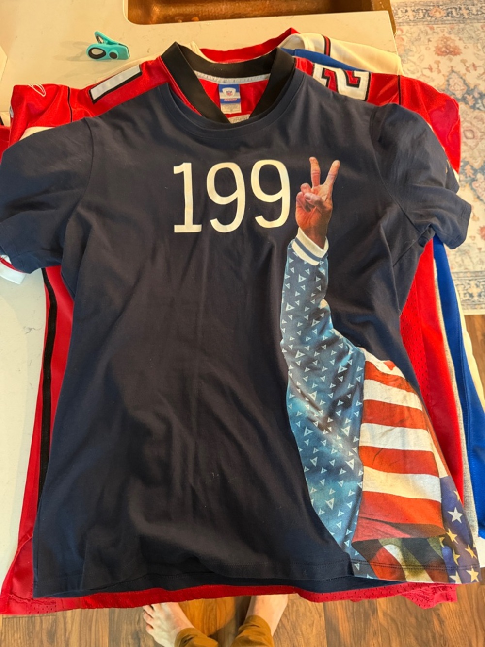 Jordan Men’s Dream 1992 Navy Graphic Tee - worn twice - Large
